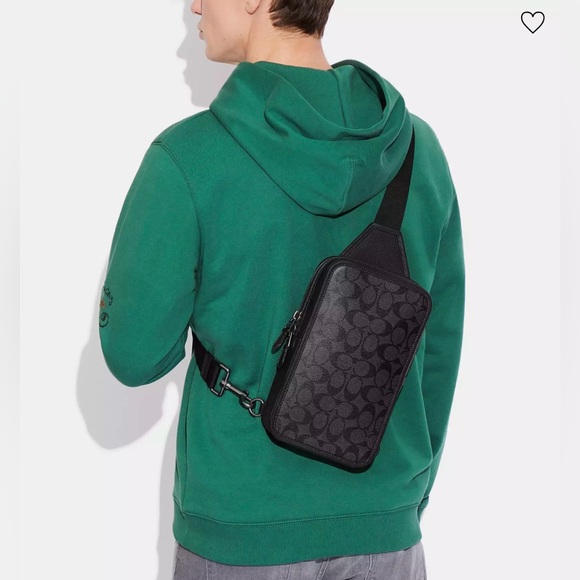 Coach Sullivan Pack in signature canvas...Retail $350 - Picture 5 of 8